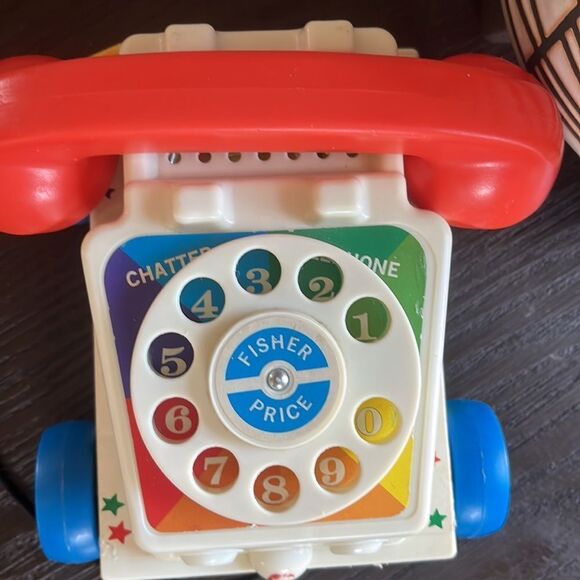Fisher-Price Vintage Chatter Phone - Vintage Toys - Picture 3 of 7